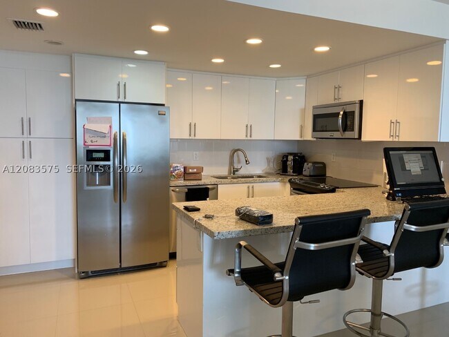 Photo - 19390 Collins Ave Unit 805
