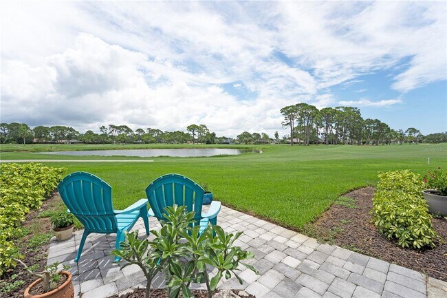 Photo - 5905 43RD St W