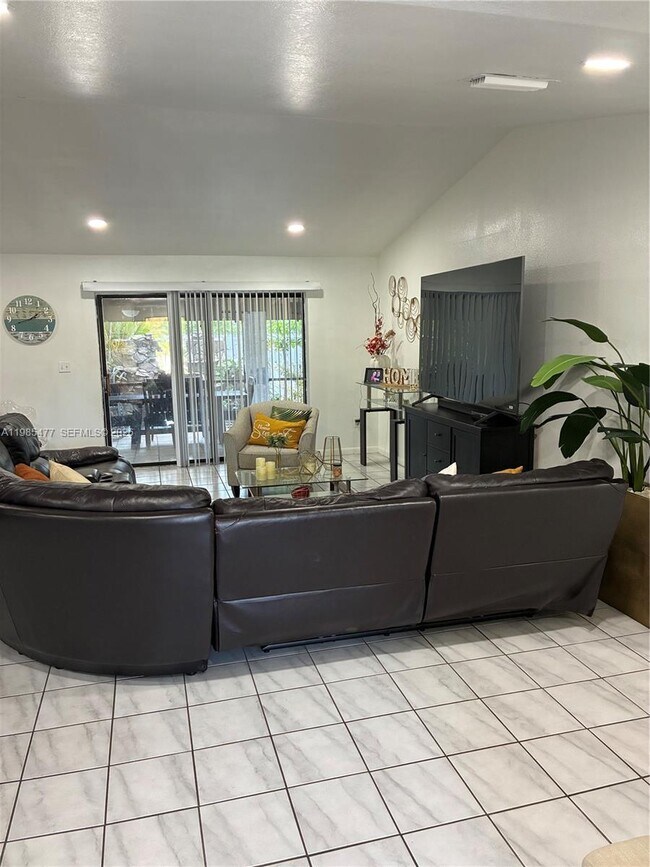 Photo - 1660 N Audubon Dr