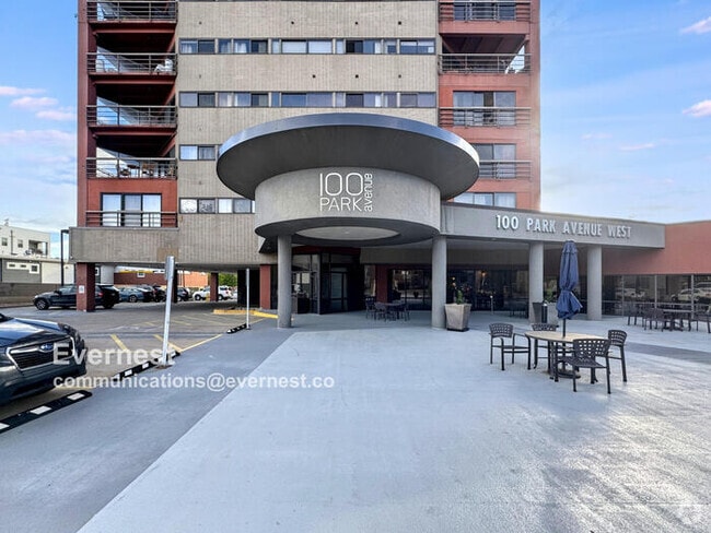 Building Photo - 100 Park Ave W Unit 1704 Rental
