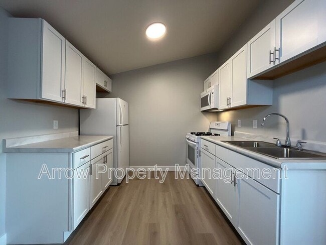 Photo - 877 N 26th St Unit 309