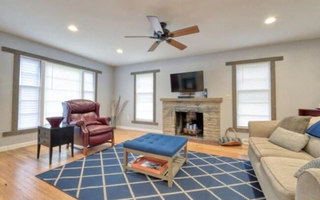 Photo - 503 S Concord Rd