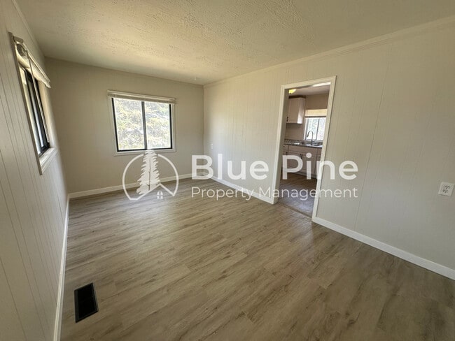 Photo - 1198 Boise Ave