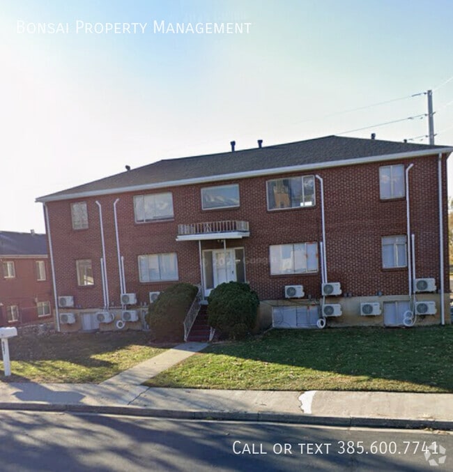 Building Photo - 997 Chapel Dr Unit 2 Rental