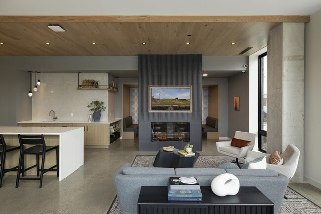 Photo - Balsam on Broadway