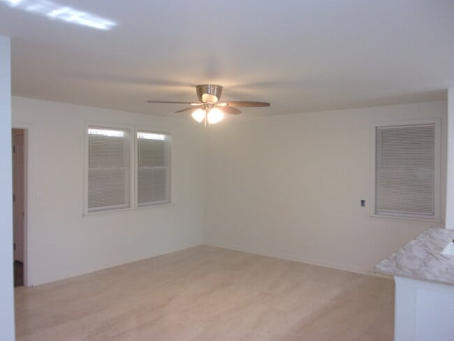 Photo - 2796 Flora Ave