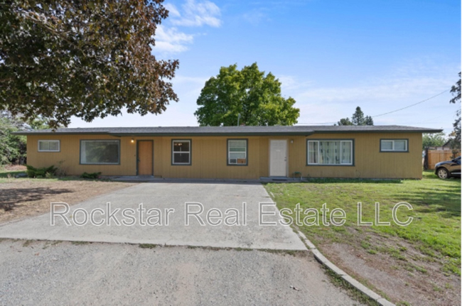 Building Photo - 11725 E Alki Ave Rental