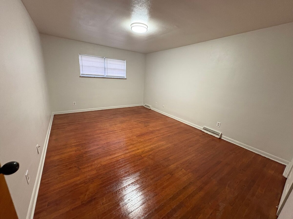 Photo - 2902 N Rockwood Dr Unit D-1