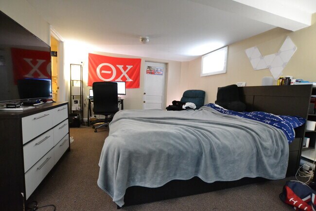 Photo - 20 Anselm Ter Unit 1