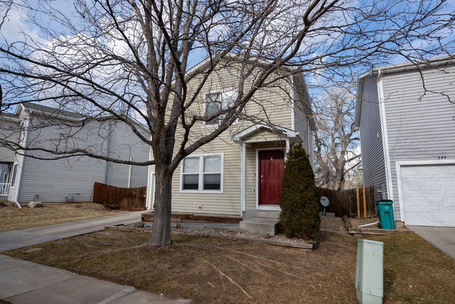 Building Photo - 350 Plowman Ct