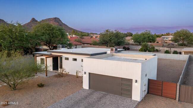 Photo - 14025 N 11th Pl House