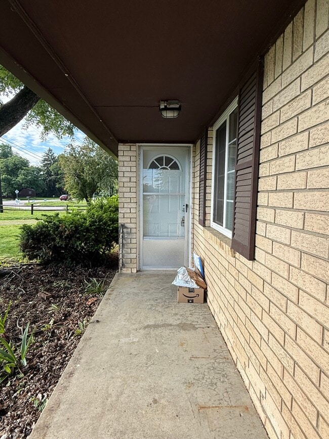 Photo - 918 N Avon Ave
