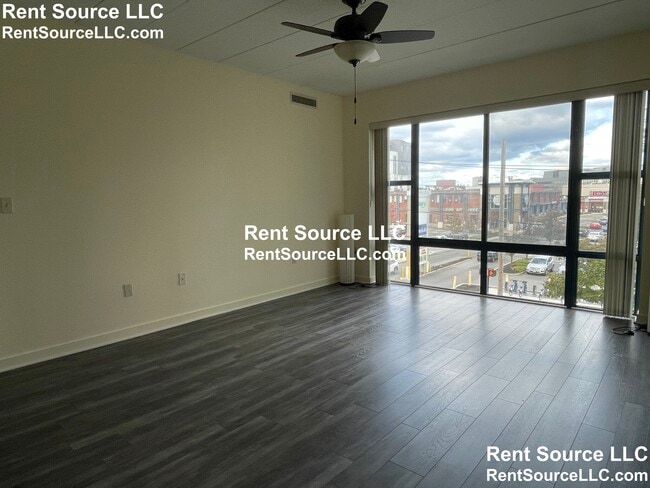 Photo - 170 Gore St Unit 304