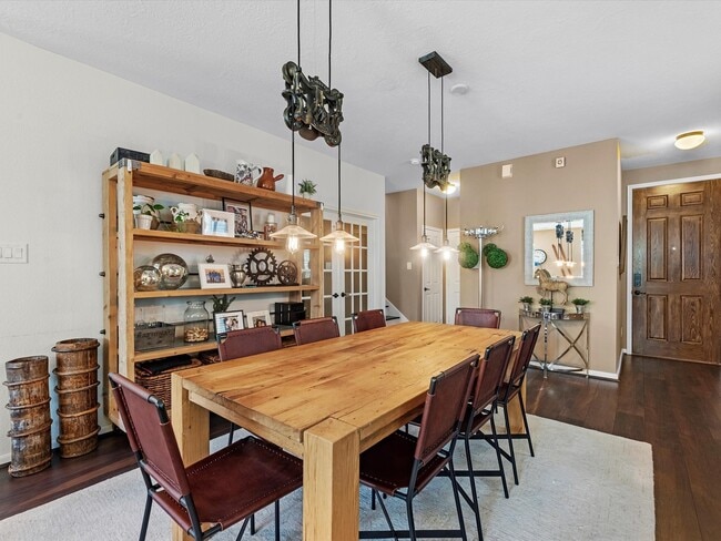 Photo - 8924 Hollister Commons Ln