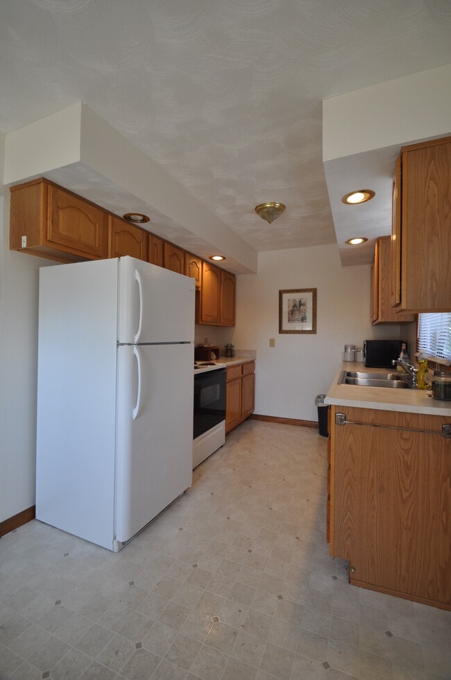 Photo - 200 N Smith Rd