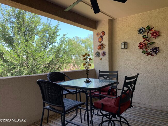 2550 E River Rd Unit 16301
