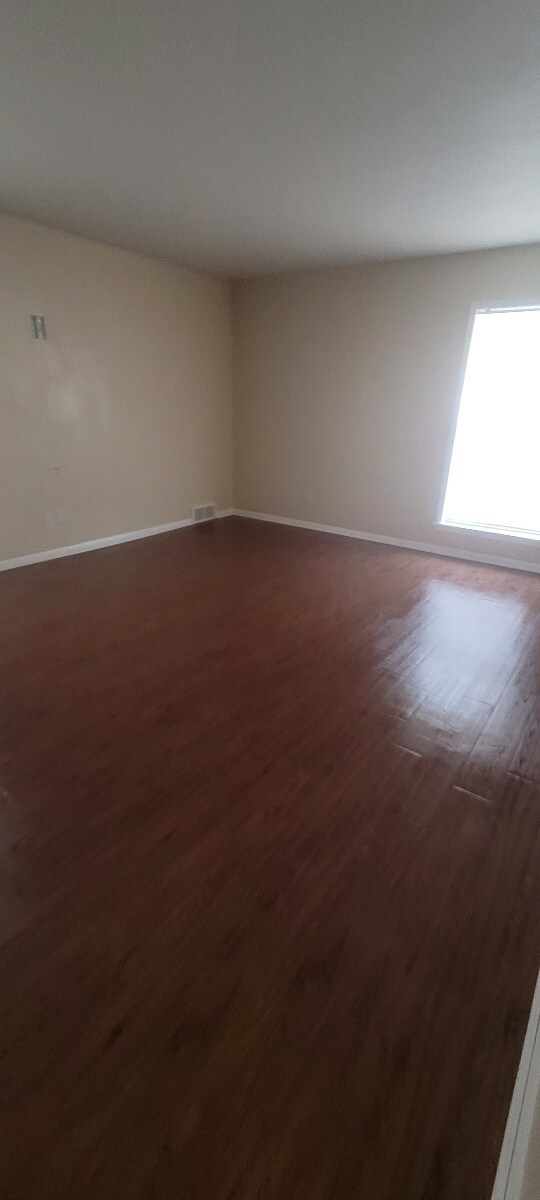 Photo - 4425 NW 31st St