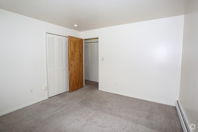 Bedroom Closet