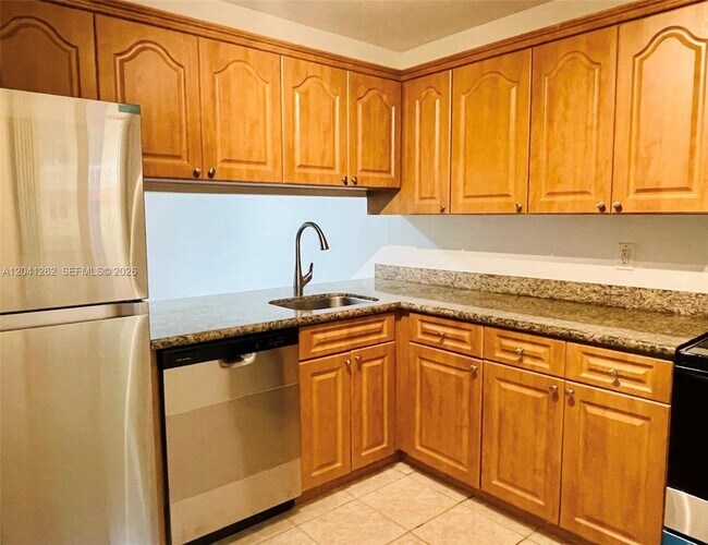 7730 Camino Real Unit F113