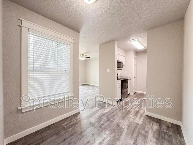 Photo - 200 Bosque Rd Unit Apt 104