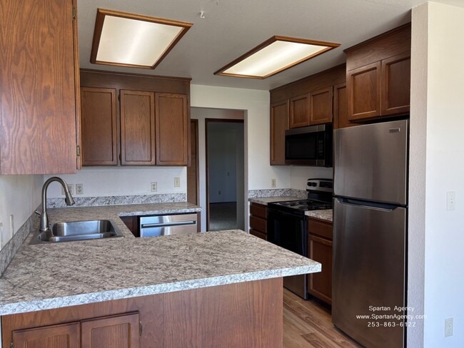 Building Photo - 18303 104th Street Ct E Unit A