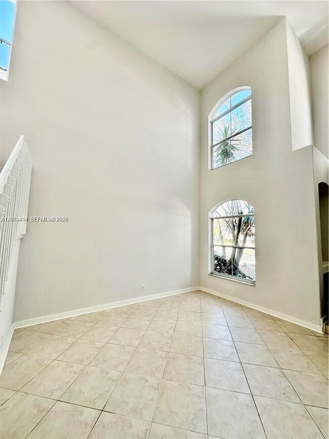 Photo - 4946 SW 38th Way