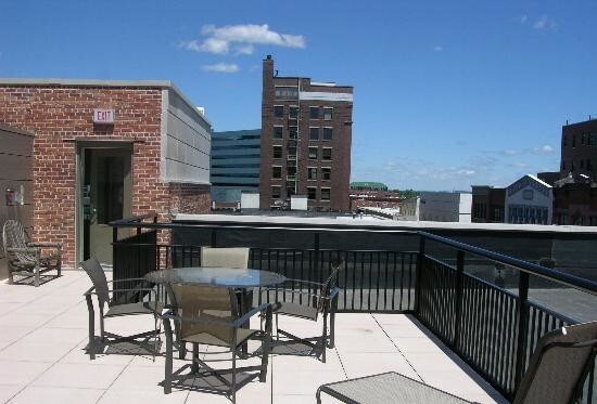 Rooftop patio - 121 Devisser Alley Unidad 121