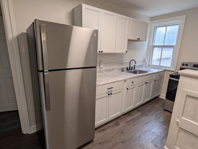 (104) 133-135 Summit Ave