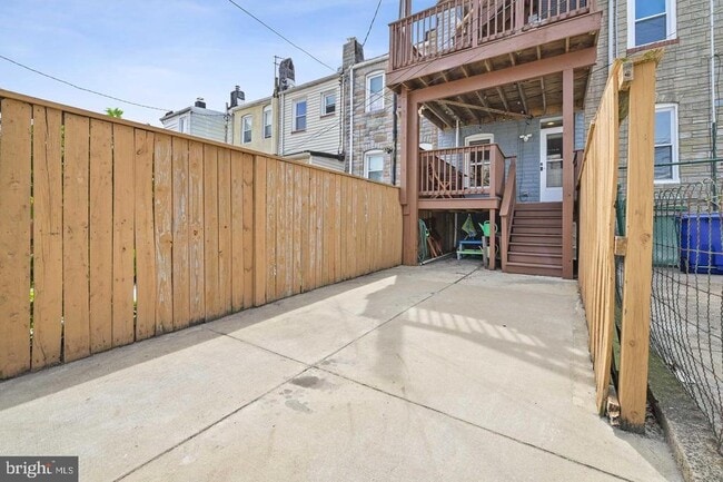Building Photo - 149 N Potomac St