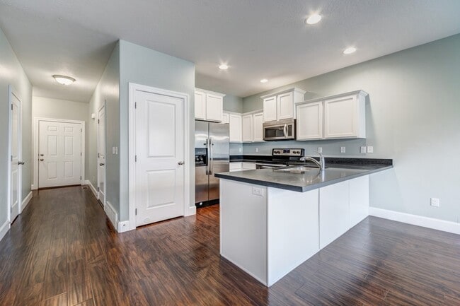 Photo - 4251 Cresthaven Ln