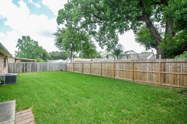 522 Jeff Davis Dr