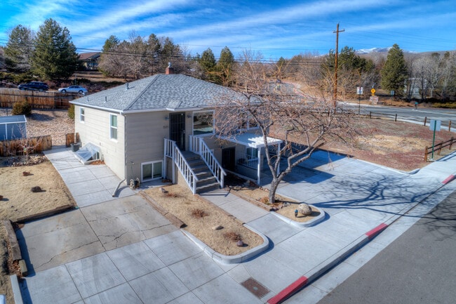 Photo - 1585 Hillside Dr Apartments Unit B