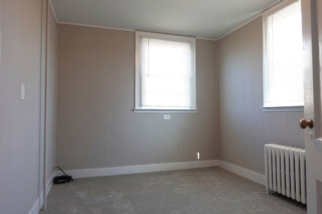 Photo - 15 Greeley Ave Unit 1st Floor Rear