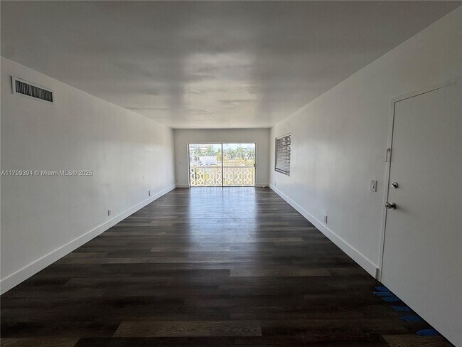 Photo - 9700 W Bay Harbor Dr Condo Unit 401