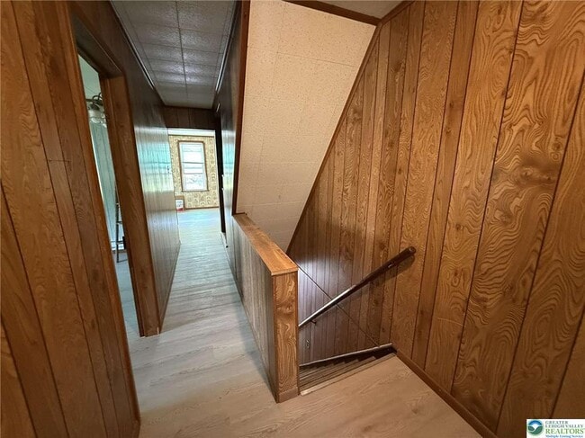 Photo - 145-146 E Center St Unidad 2