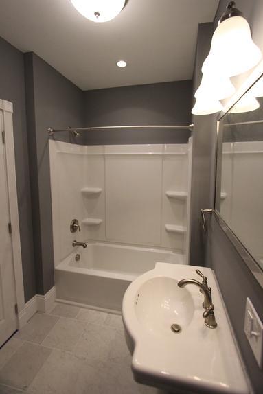 Bathroom - 1625 Rankin Ave Unit 1