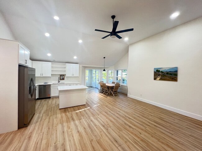 Photo - Pet Friendly, Remodeled Home in North Myrtle Beach! Three bedrooms, Available NOW!