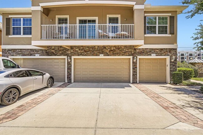 Building Photo - 7001 Interbay Blvd Unit 101