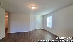 Photo - 7136 Quarter Moon