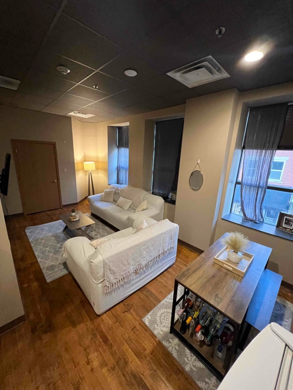 Photo - 17 W 2nd St Unit 201