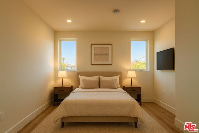 Photo - 5813 Lexington Ave Unit 202