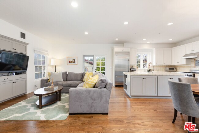 Photo - 2316 Washington Ave