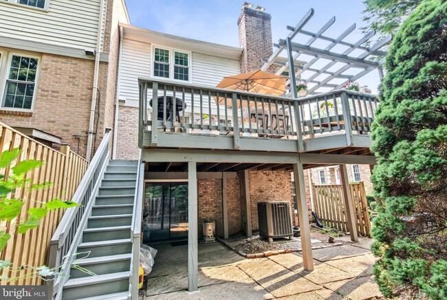 Photo - 9620 Hillock Ct