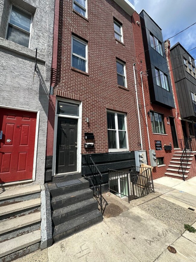 18th St N 2018 - 18th St N 2018 Apartment Unit A