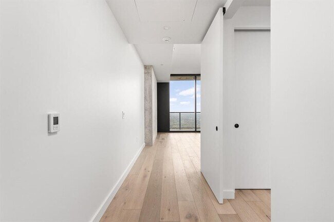 Photo - 610 Davis St Unit 4008