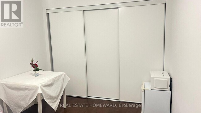 Photo - 1226 Leslie Dr