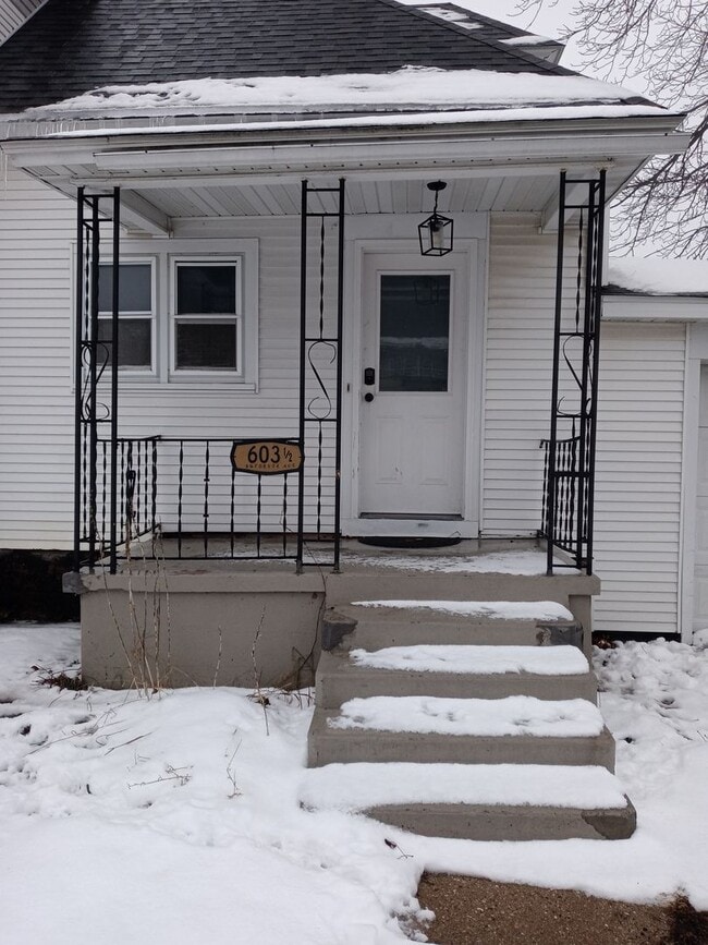 Photo - 1-603 1/2 N Superior Ave Unidad 603 1/2