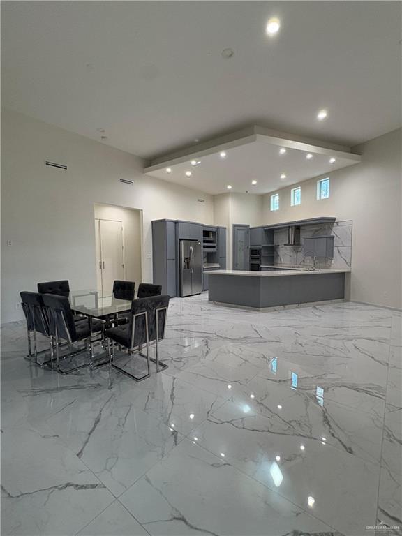 Photo - 13 Rio Balsas St