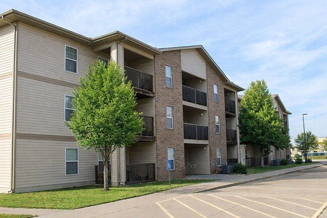 Photo - PORTER COMMONS