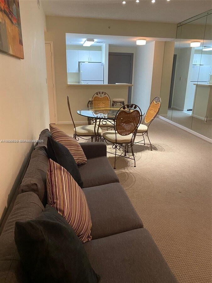 Photo - 185 SE 14th Ter Unit 1411